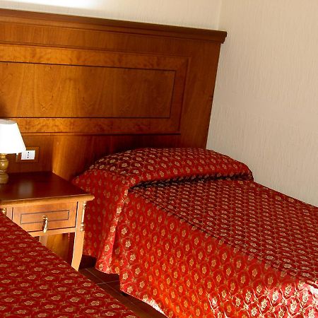 רומא Hotel Cinecitta מראה חיצוני תמונה