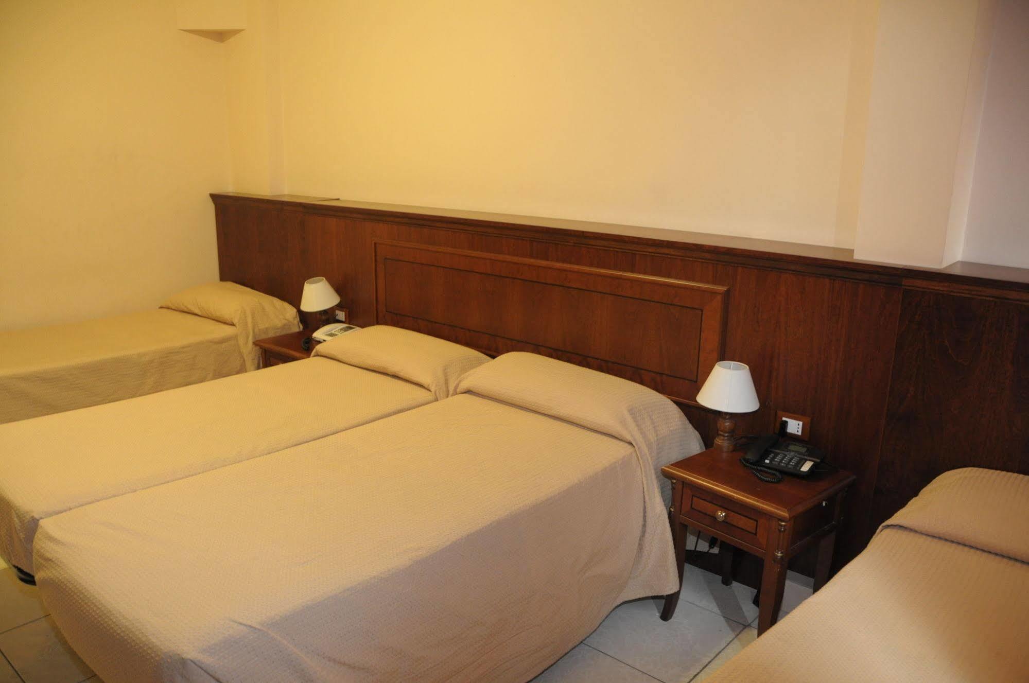 רומא Hotel Cinecitta מראה חיצוני תמונה